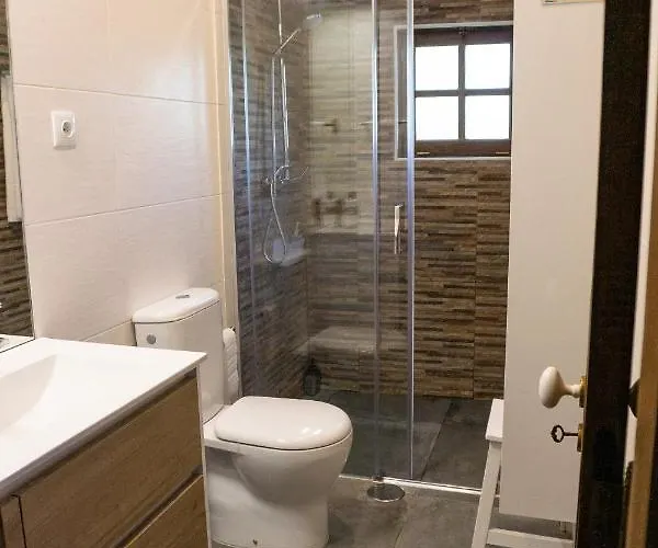 Nyaraló Casa Da Corrica - Local Negreda